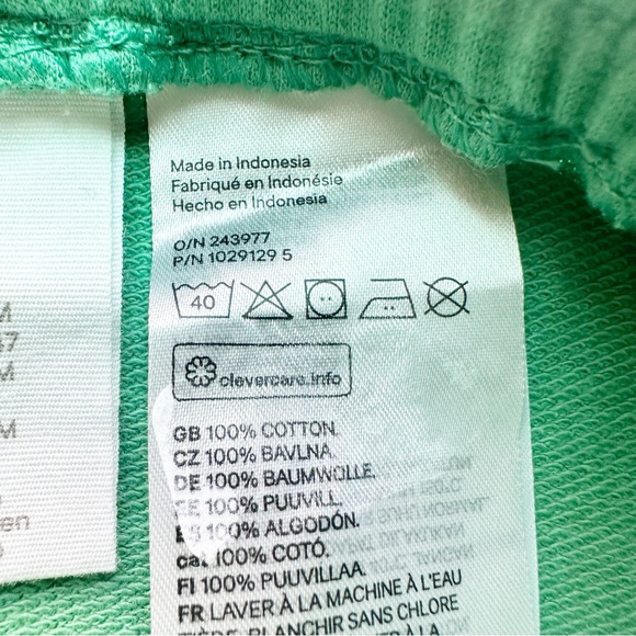 Cotton Jersey Sweatpant Shorts In Green NWOT - Picture 5 of 9